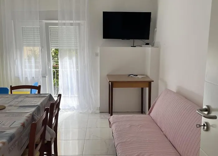 Pasko Apartman Primosten